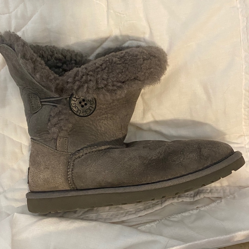 UGG Shearling-Lined Tan Boots